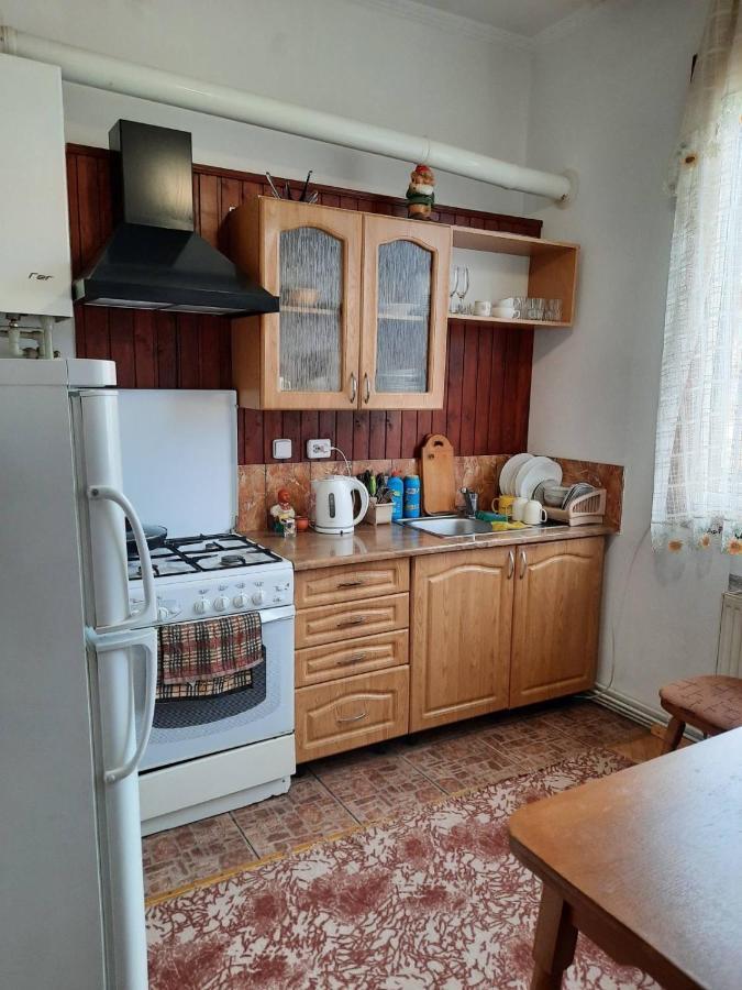 Садиба У Крайлюків Jaremtsche Exterior foto