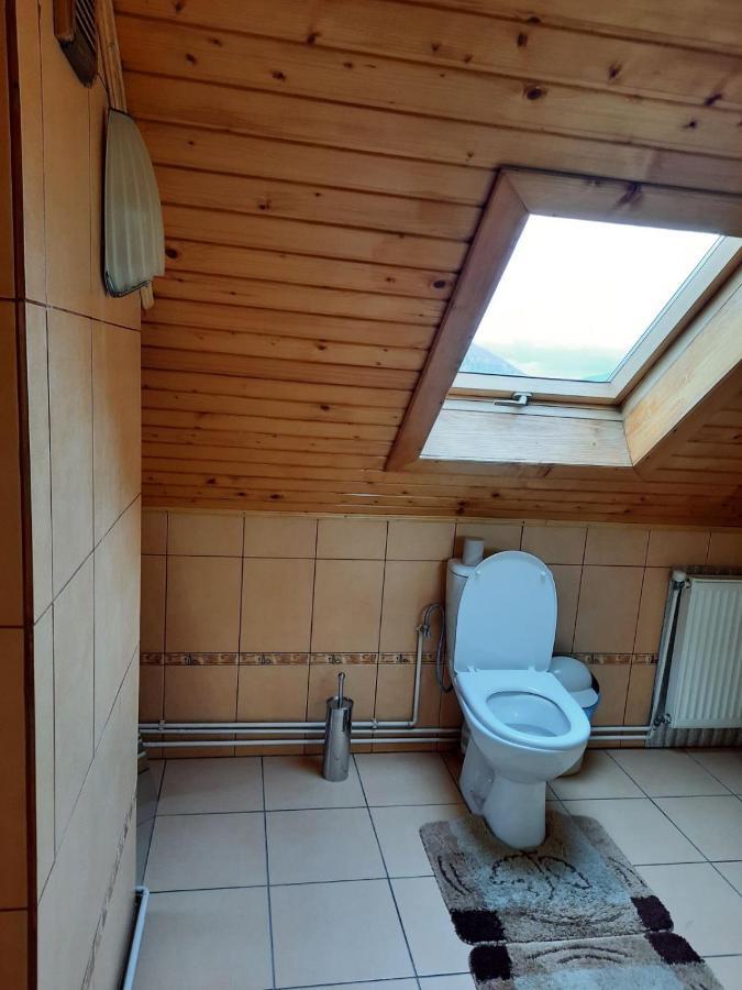 Садиба У Крайлюків Jaremtsche Exterior foto