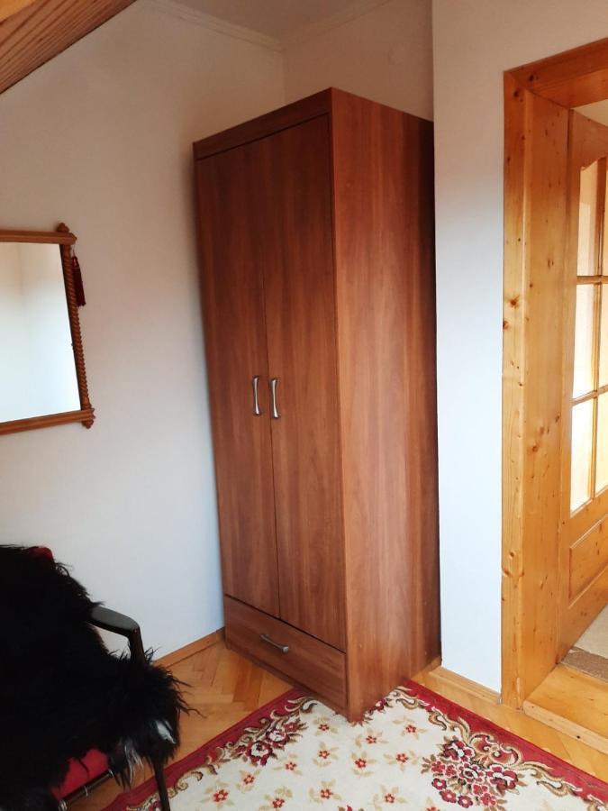 Садиба У Крайлюків Jaremtsche Exterior foto