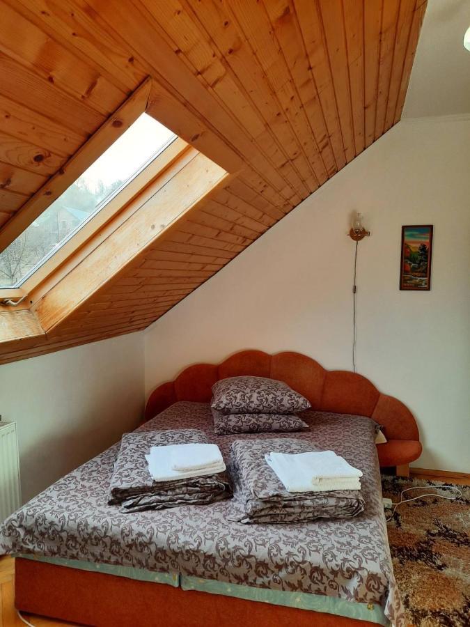 Садиба У Крайлюків Jaremtsche Exterior foto
